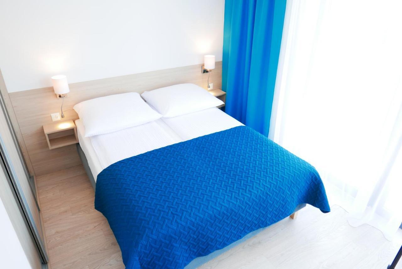 Apartamenty Marco Polo Дзивновек Екстериор снимка