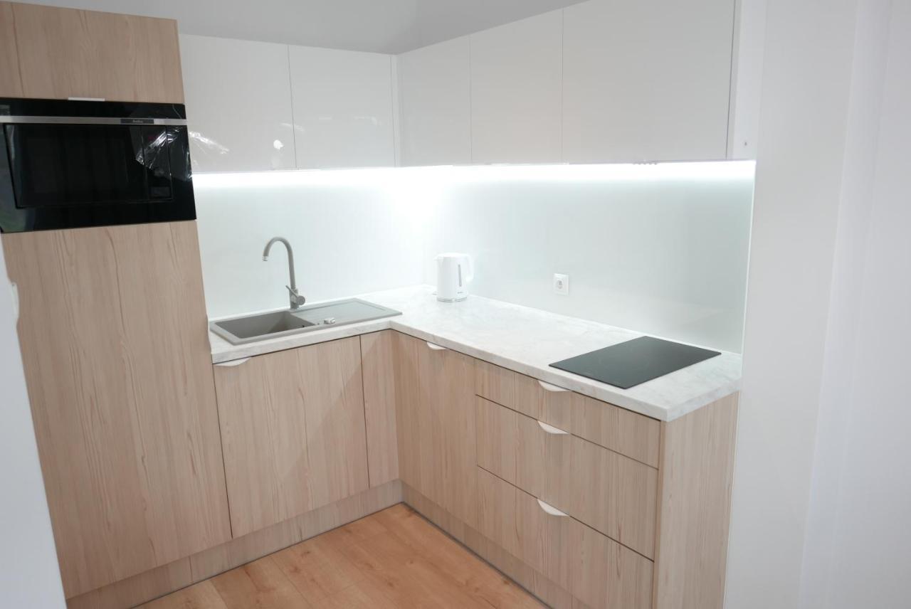 Apartamenty Marco Polo Дзивновек Екстериор снимка