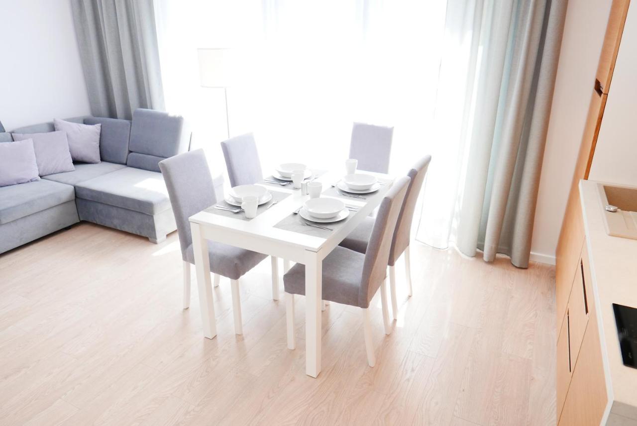 Apartamenty Marco Polo Дзивновек Екстериор снимка