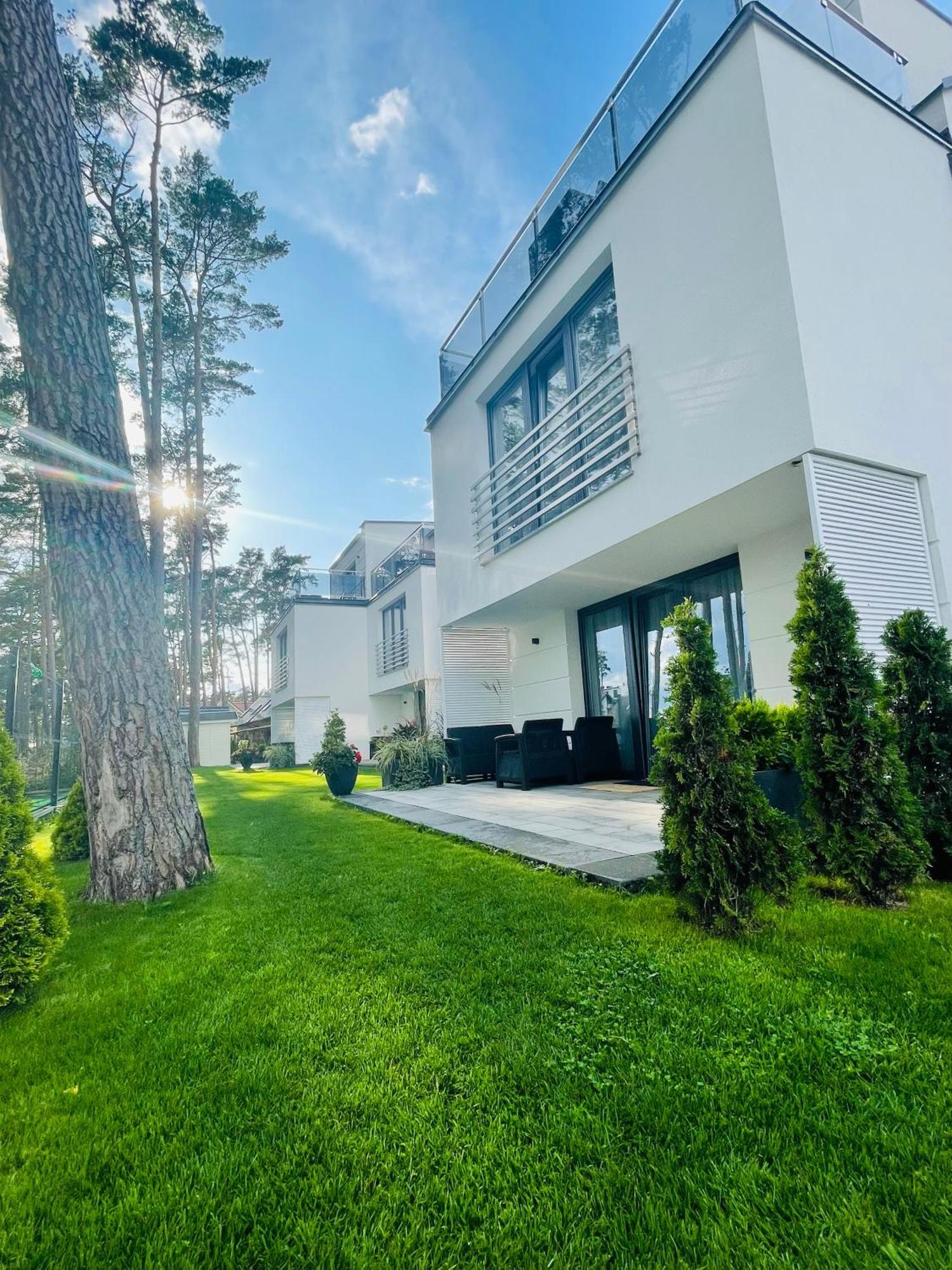 Apartamenty Marco Polo Дзивновек Екстериор снимка